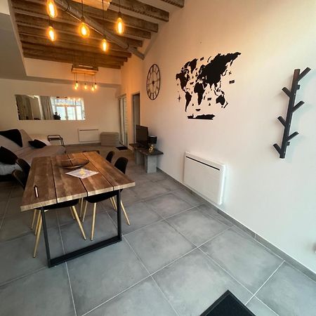 Loft Avec Terrasse Au Pied Du Chateau 엉부와스 외부 사진