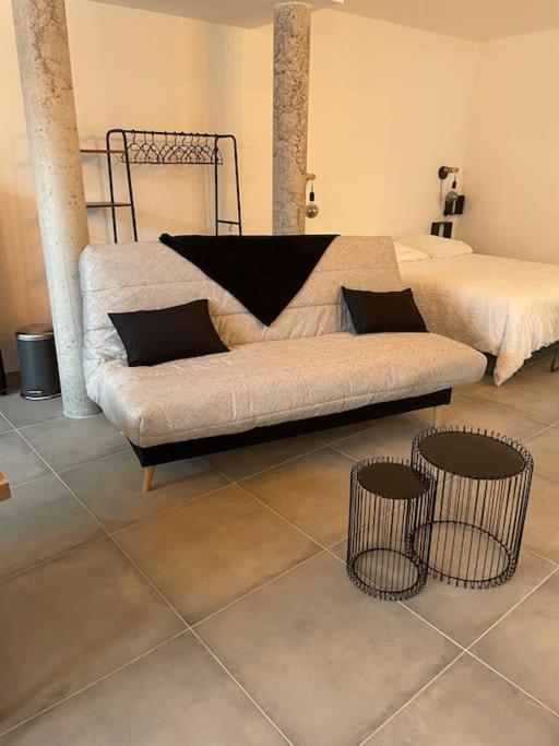 Loft Avec Terrasse Au Pied Du Chateau 엉부와스 외부 사진
